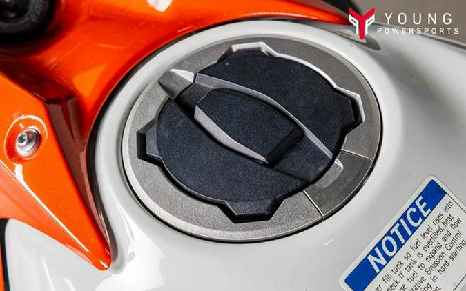 2023 Kawasaki Ninja 650 Metallic Matte Graphenesteel Gray/Ebony