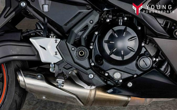 2023 Kawasaki Ninja 650 Metallic Matte Graphenesteel Gray/Ebony