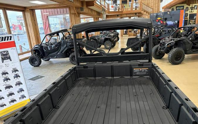 2026 Can-Am® Defender PRO XT HD10