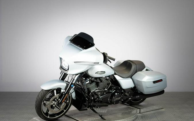 2024 Harley-Davidson Street Glide FLHX