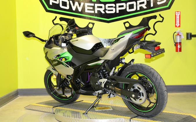 2024 Kawasaki Ninja e-1 ABS / NX011ARFNN