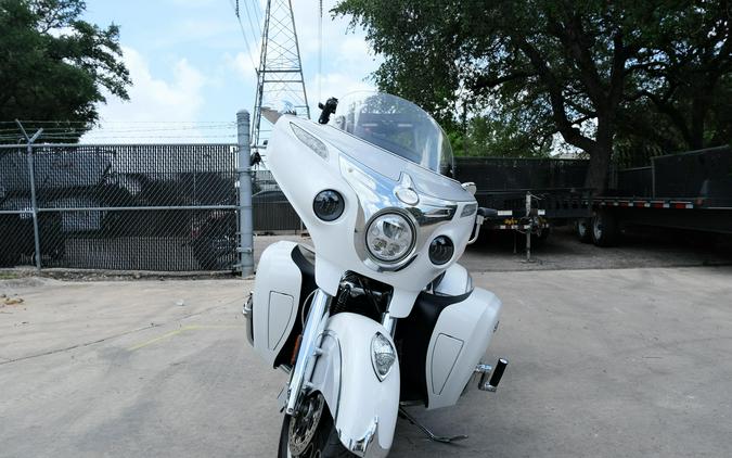2019 INDIAN MOTORCYCLE ROADMASTER