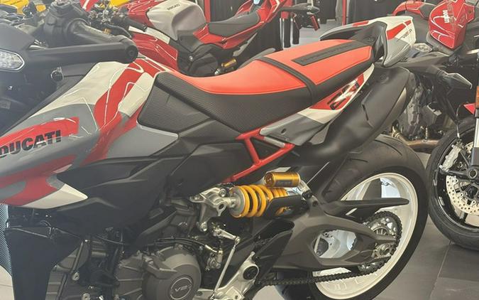 2026 Ducati Hypermotard V2 SP