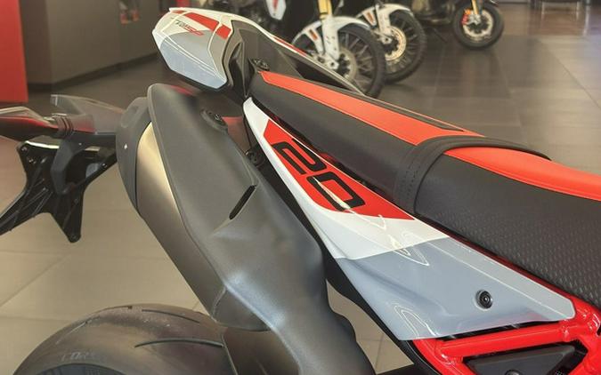 2026 Ducati Hypermotard V2 SP