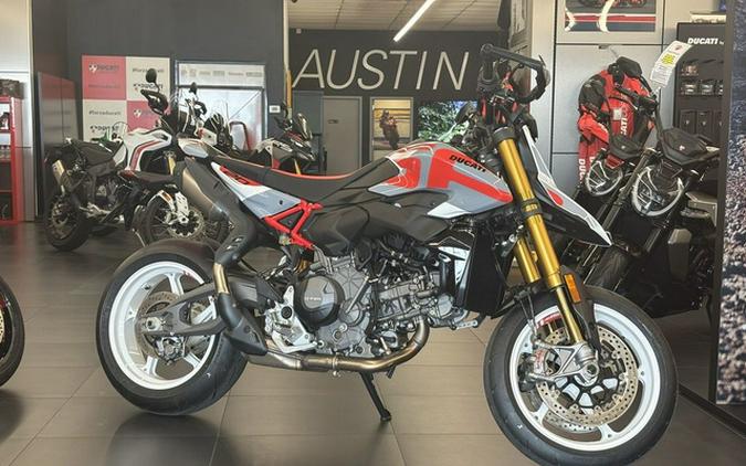 2026 Ducati Hypermotard V2 SP
