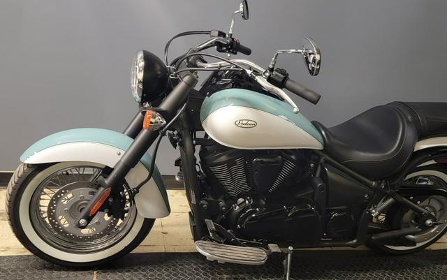 2020 Kawasaki VULCAN 900 CLASSIC