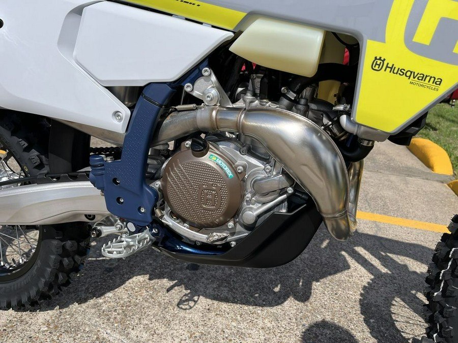 2023 Husqvarna® FX 450