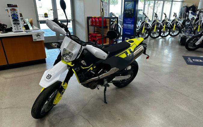 2023 Husqvarna Motorcycles 701 SUPERMOTO