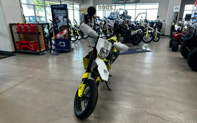 2023 Husqvarna Motorcycles 701 SUPERMOTO