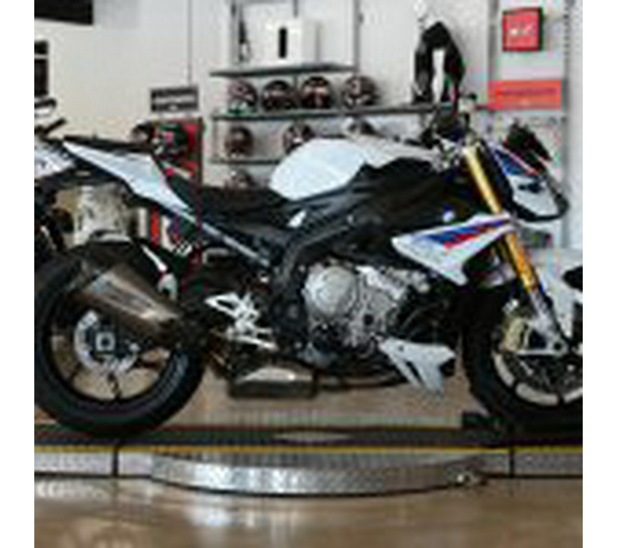 2018 BMW S1000R