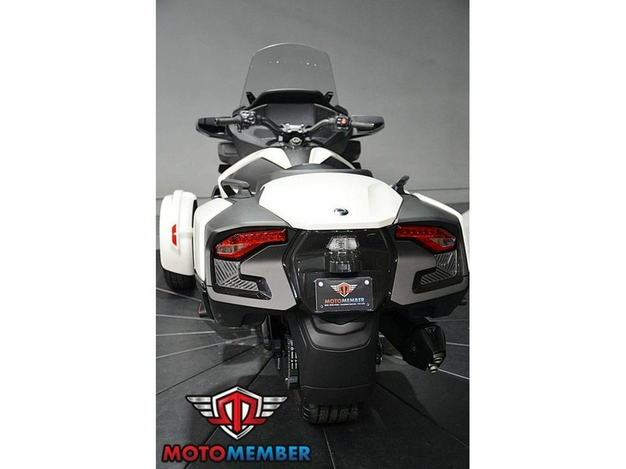 2026 Can-Am Spyder RT