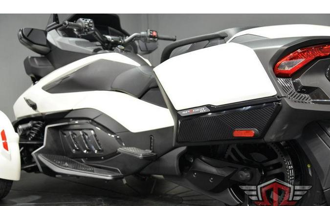 2026 Can-Am Spyder RT