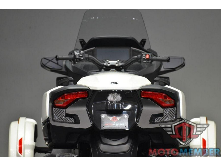 2026 Can-Am Spyder RT