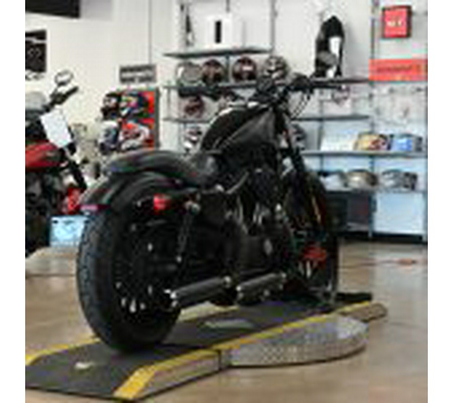 2015 Harley Davidson 883 Iron