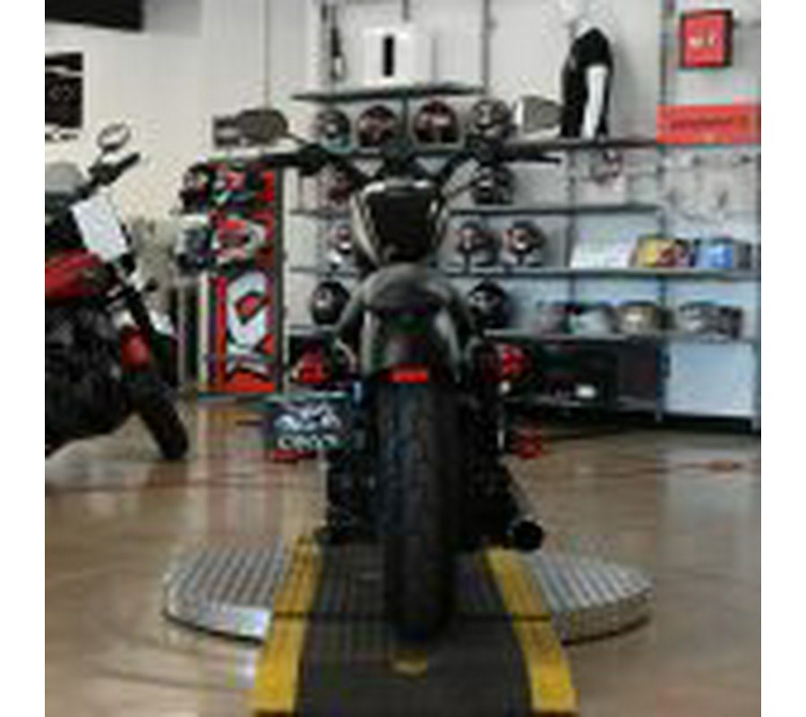 2015 Harley Davidson 883 Iron