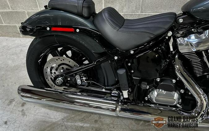 2025 Harley-Davidson® FXBB - Street Bob®