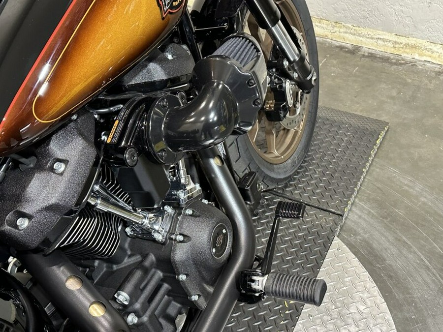 Harley-Davidson Low Rider ST 2024 FXLRST 84463369 TOBACCO FADE W/ PINSTRIPE
