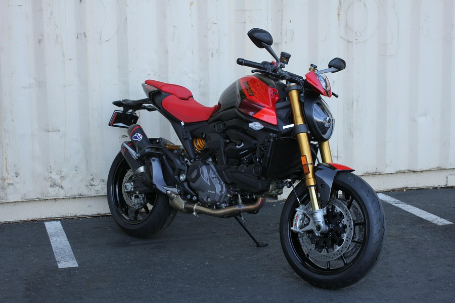 2025 Ducati Monster SP