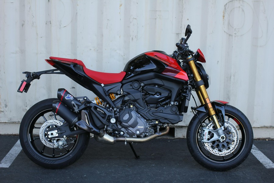 2025 Ducati Monster SP