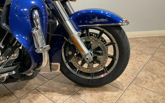 2015 Harley-Davidson® Ultra Limited Low Superior Blue FLHTKL
