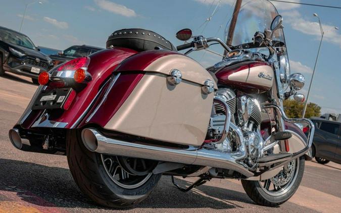 2025 Indian Springfield Maroon Metallic/Silver Quartz Metalli