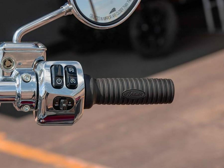 2025 Indian Motorcycle® Springfield® Maroon Metallic/Silver Quartz Metallic