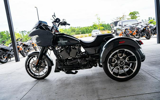 2026 Harley-Davidson® FLTRT - Road Glide® 3