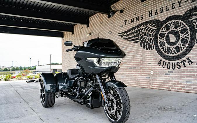 2026 Harley-Davidson® FLTRT - Road Glide® 3