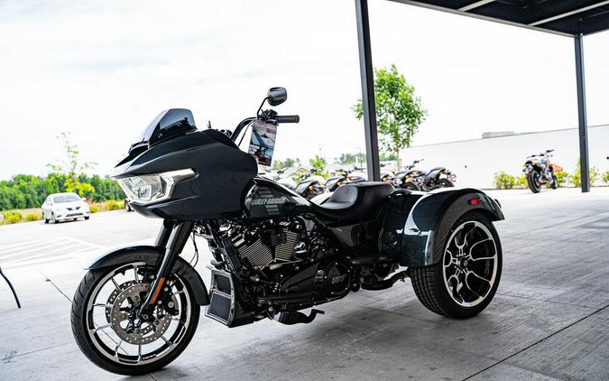 2026 Harley-Davidson® FLTRT - Road Glide® 3