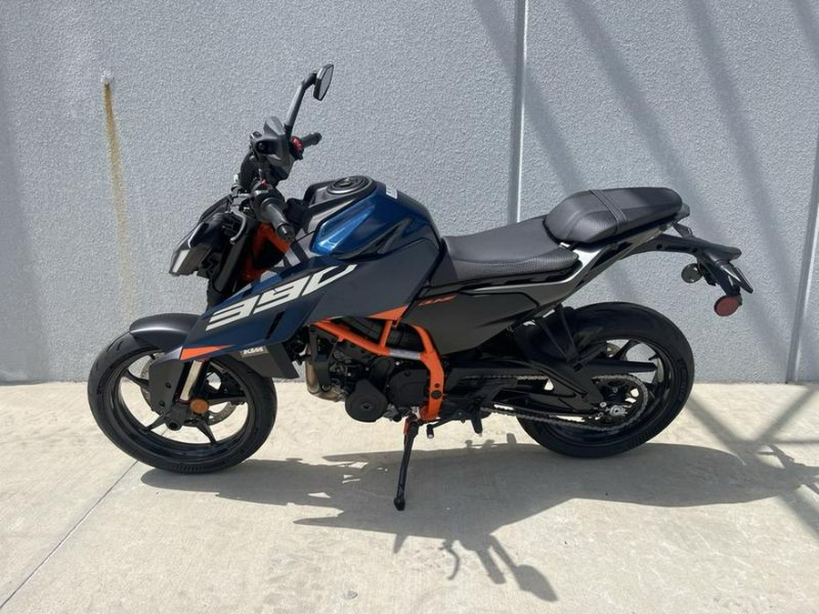 2026 KTM 390 DUKE