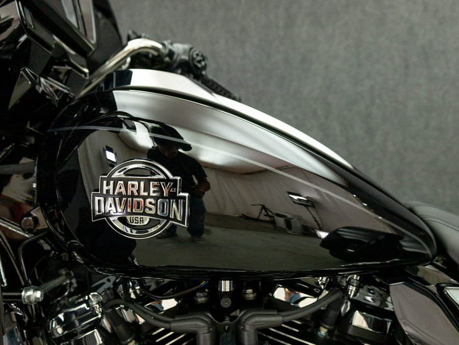 2026 HARLEY DAVIDSON FLHLT STREET GLIDE 3 LIMITED TRIKE W/ABS