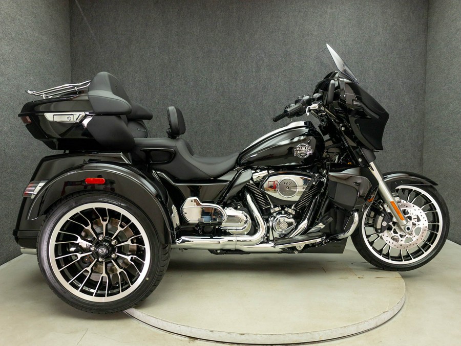 2026 HARLEY DAVIDSON FLHLT STREET GLIDE 3 LIMITED TRIKE W/ABS
