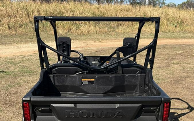 2022 Honda Pioneer 1000 Deluxe