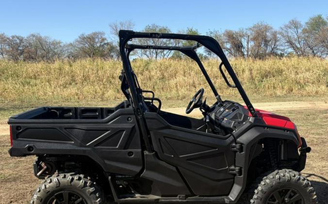 2022 Honda Pioneer 1000 Deluxe