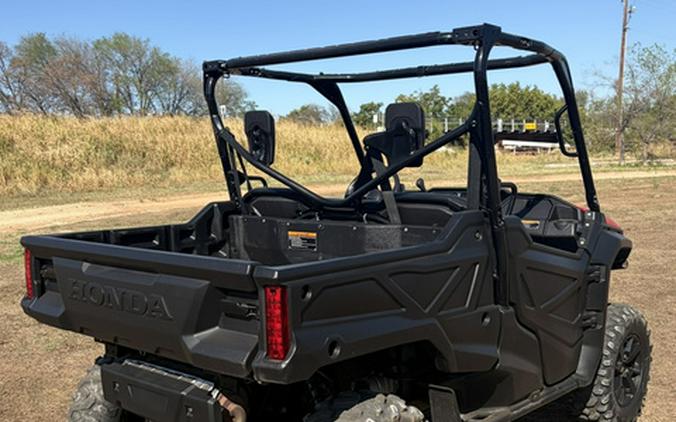 2022 Honda Pioneer 1000 Deluxe