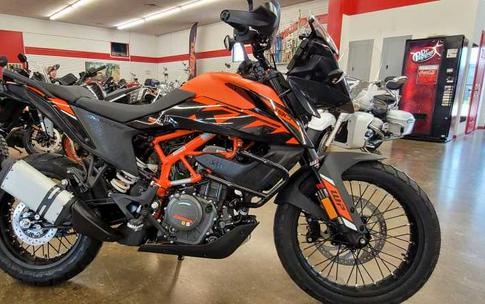 2023 KTM Adventure 390