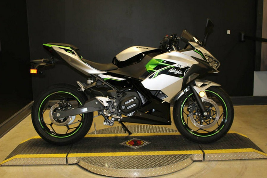 2024 Kawasaki Ninja e-1 ABS