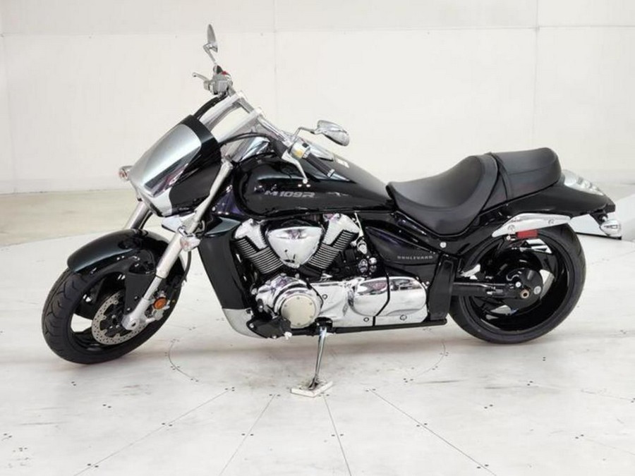 2025 Suzuki Boulevard M109R