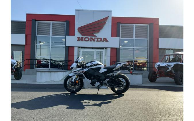 2026 CBR1000RR ABS - Honda