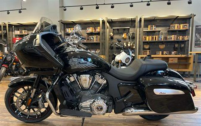 2023 Indian Motorcycle Challenger® Limited