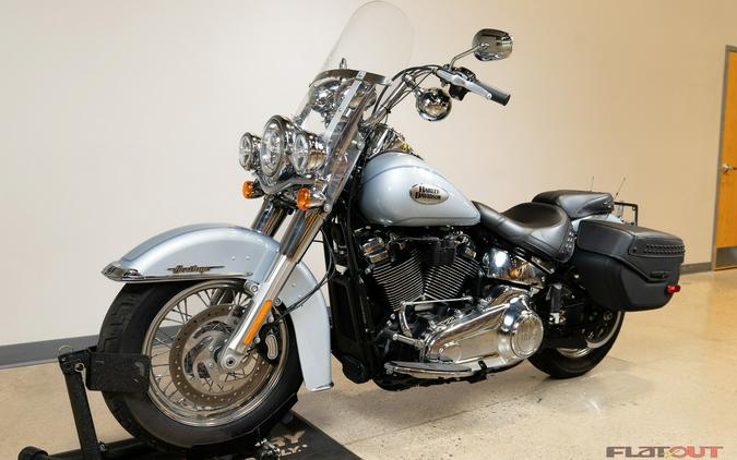 2023 Harley-Davidson® HERITAGE CLASSIC 114