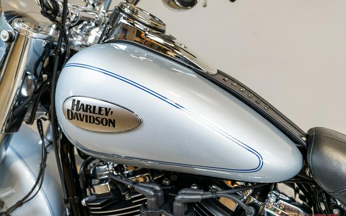 2023 Harley-Davidson® HERITAGE CLASSIC 114