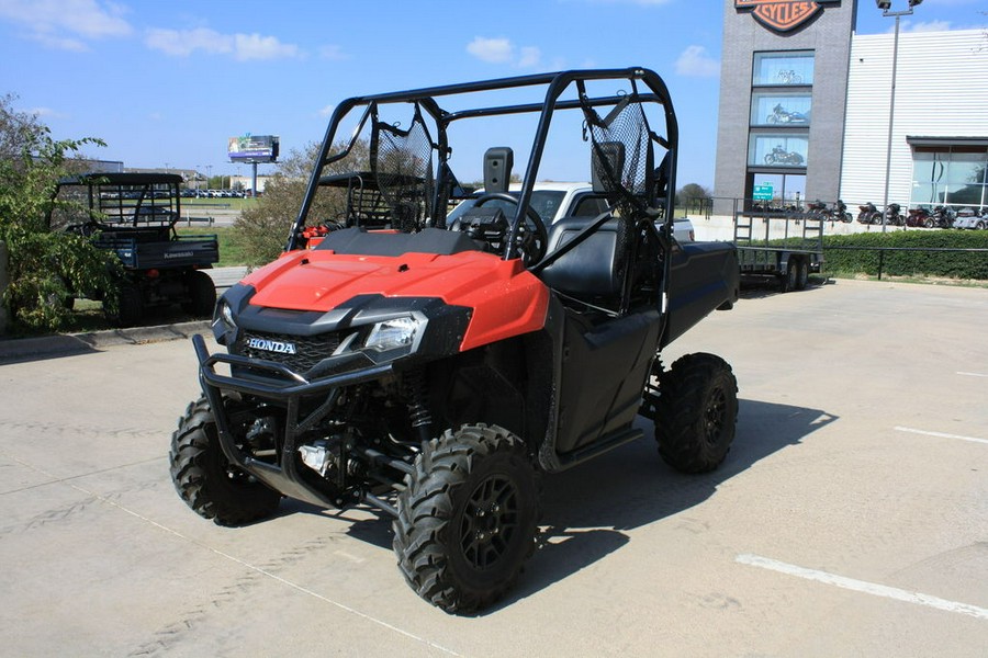 2025 Honda® Pioneer 700 Deluxe