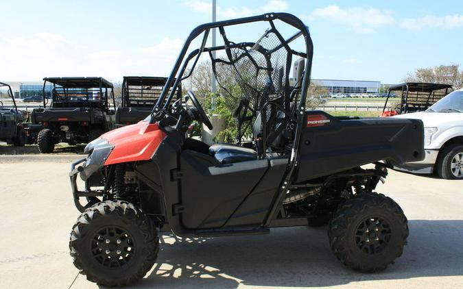 2025 Honda® Pioneer 700 Deluxe