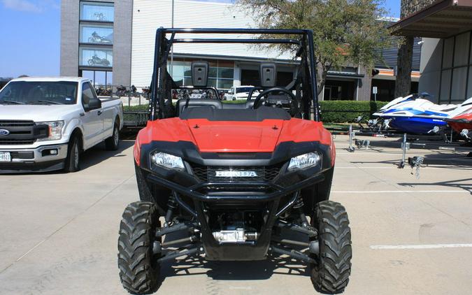2025 Honda® Pioneer 700 Deluxe
