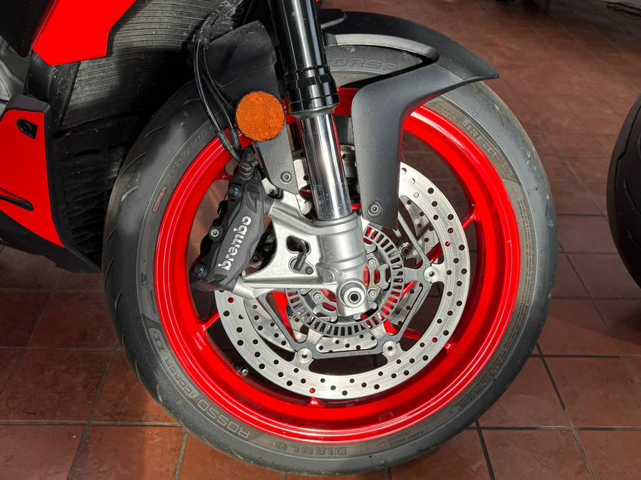 2021 APRILIA TUONO 660