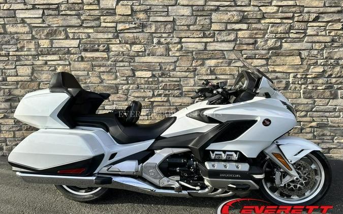 2018 Honda® Gold Wing Tour Automatic DCT Pearl White