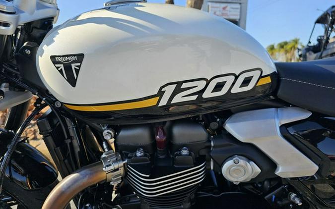 2025 Triumph Speed Twin 1200 Crystal White/Sapphire Black
