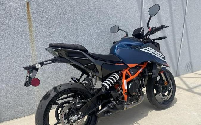 2026 KTM 390 DUKE