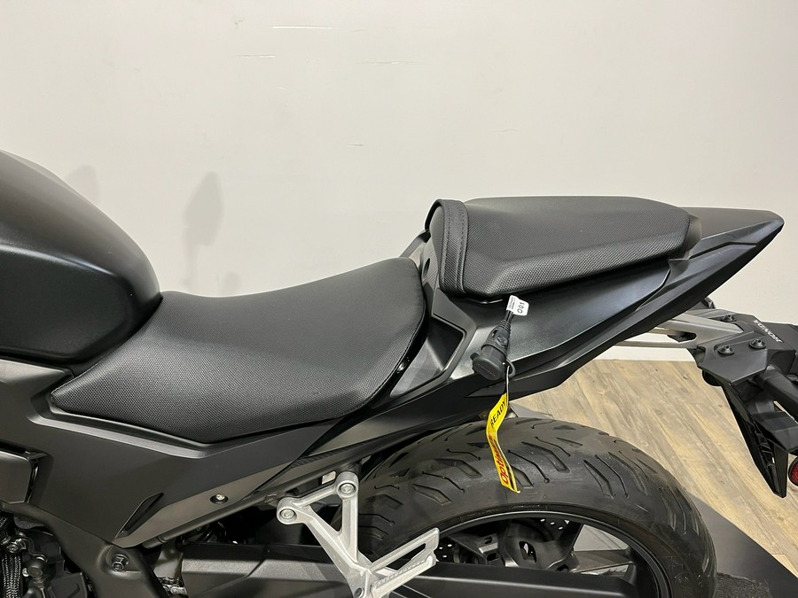 2025 Honda CB500F ABS